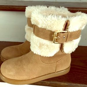 G by Guess winter boots 7